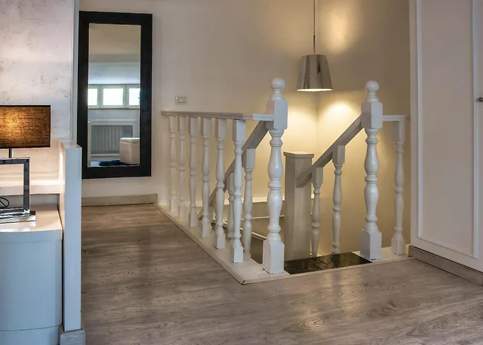 فندق مبيت وإفطار Black And White روما