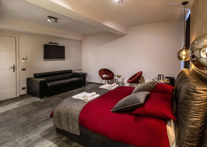 فندق مبيت وإفطار Black And White