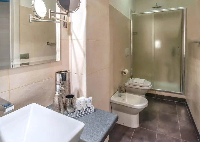 فندق مبيت وإفطار Black And White 4*